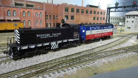 M-153: Building Better Model Railroads, Volume One